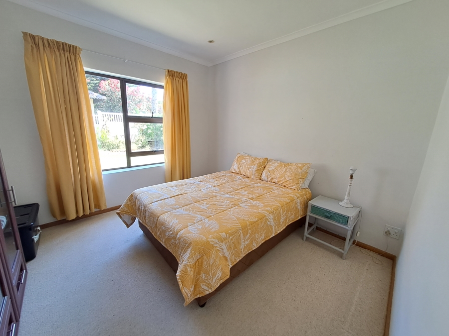 6 Bedroom Property for Sale in Greenways Golf Estate Western Cape